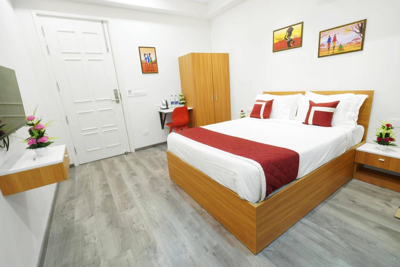 Hotel Octave Orchid Vista à Gurgaon Extérieur photo