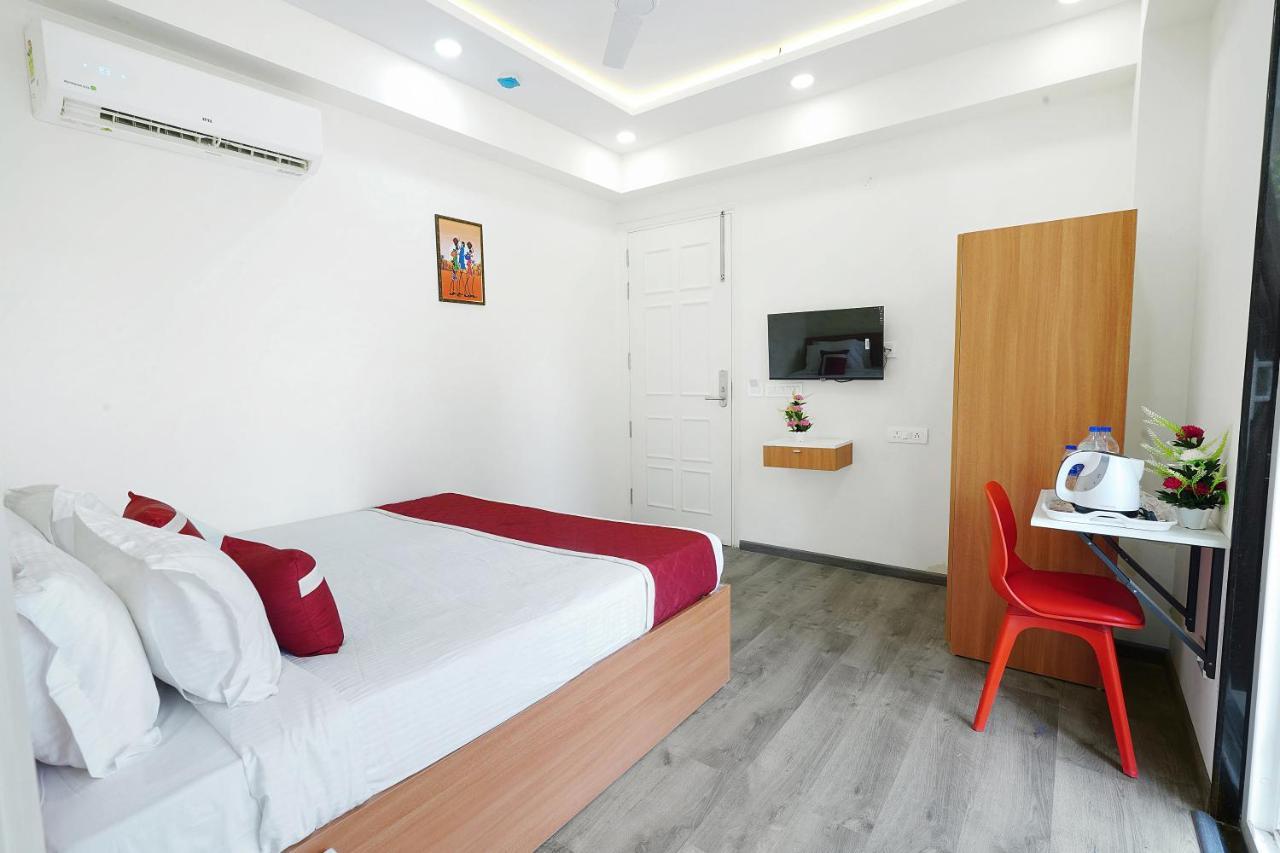 Hotel Octave Orchid Vista à Gurgaon Extérieur photo