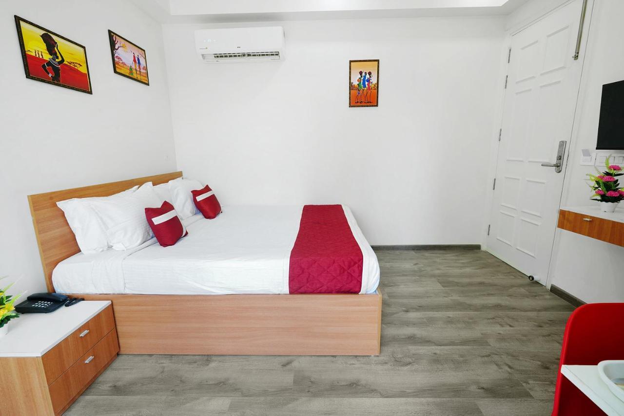 Hotel Octave Orchid Vista à Gurgaon Extérieur photo